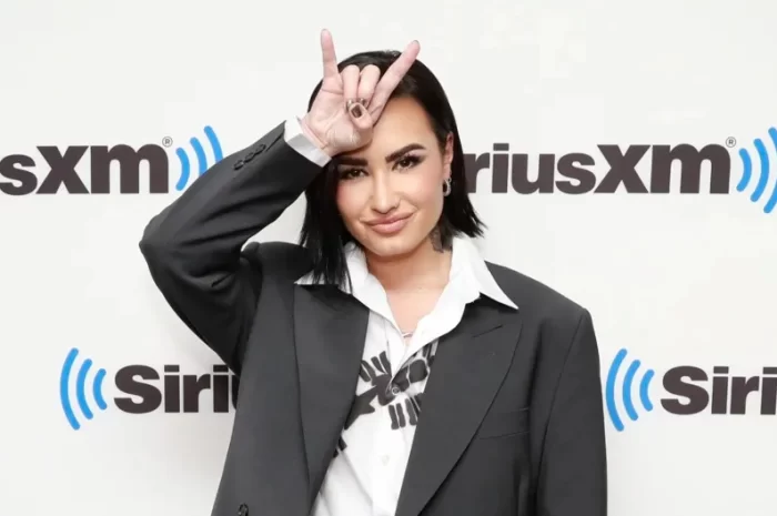 Demi Lovato Biography, Net Worth, Relationship, Career, And Awards, Family