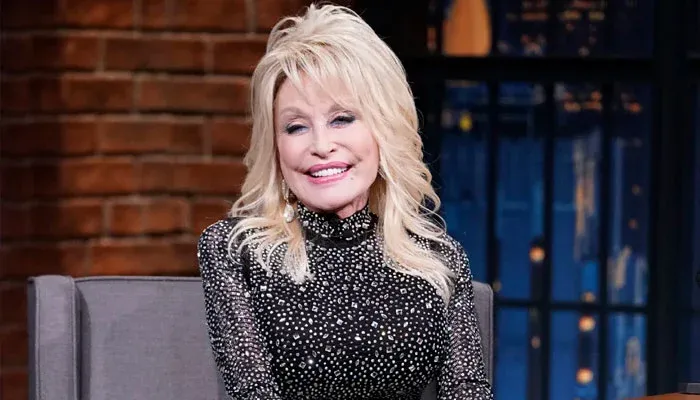 Dolly Parton's Biography, Net Worth, Career