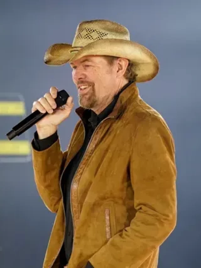 Even with stomach cancer, Toby Keith is not slowing down