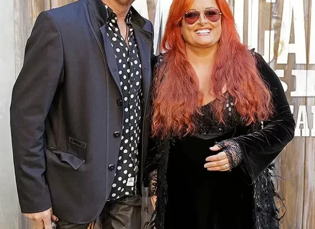 Who Is the Husband of Wynonna Judd?